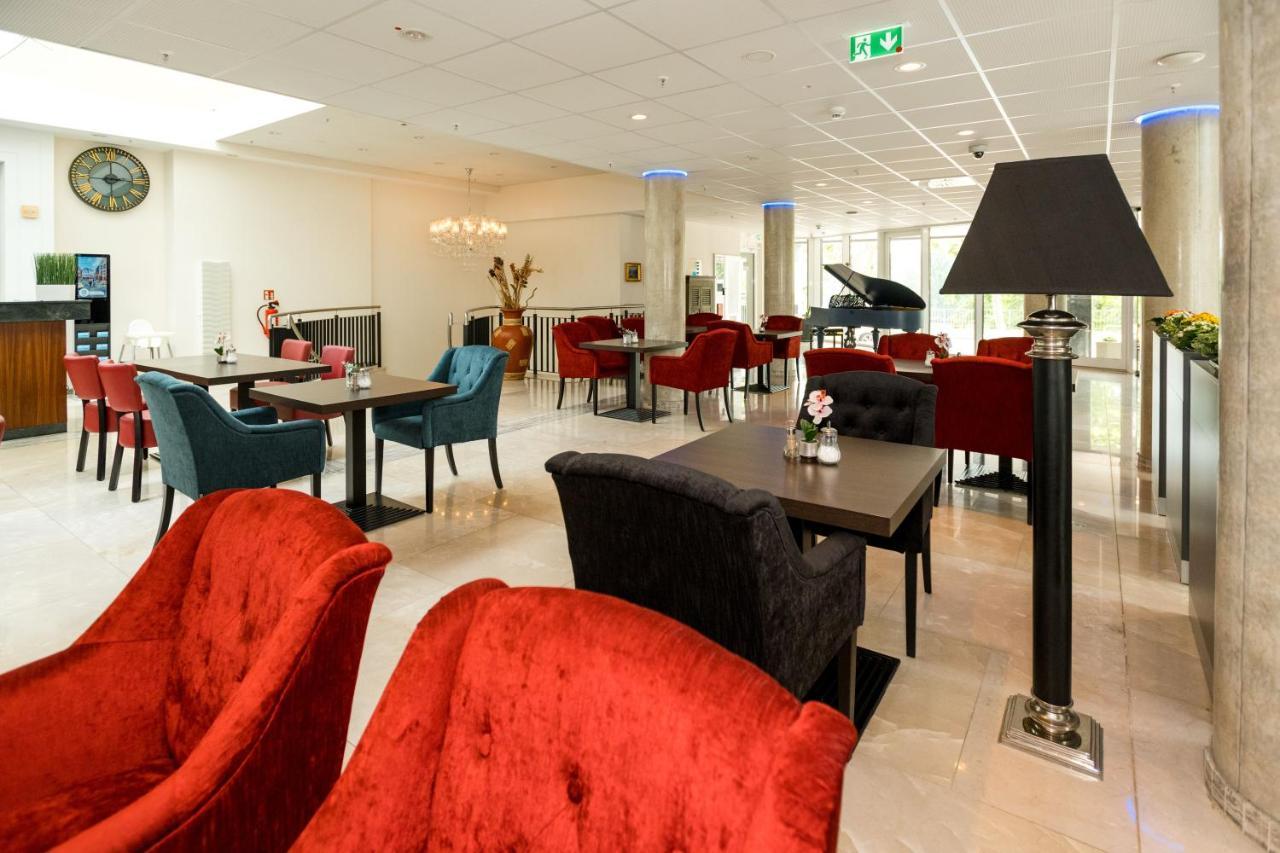 Hotel Schopenhauer Hof 4*