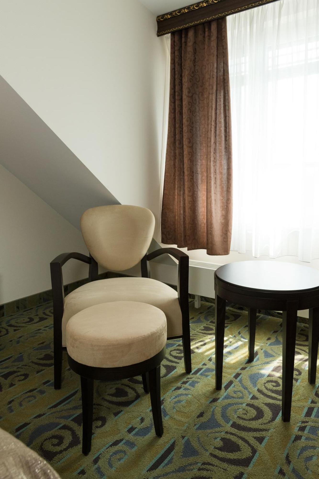 Schopenhauer Hof 4* Frankfurt am Main